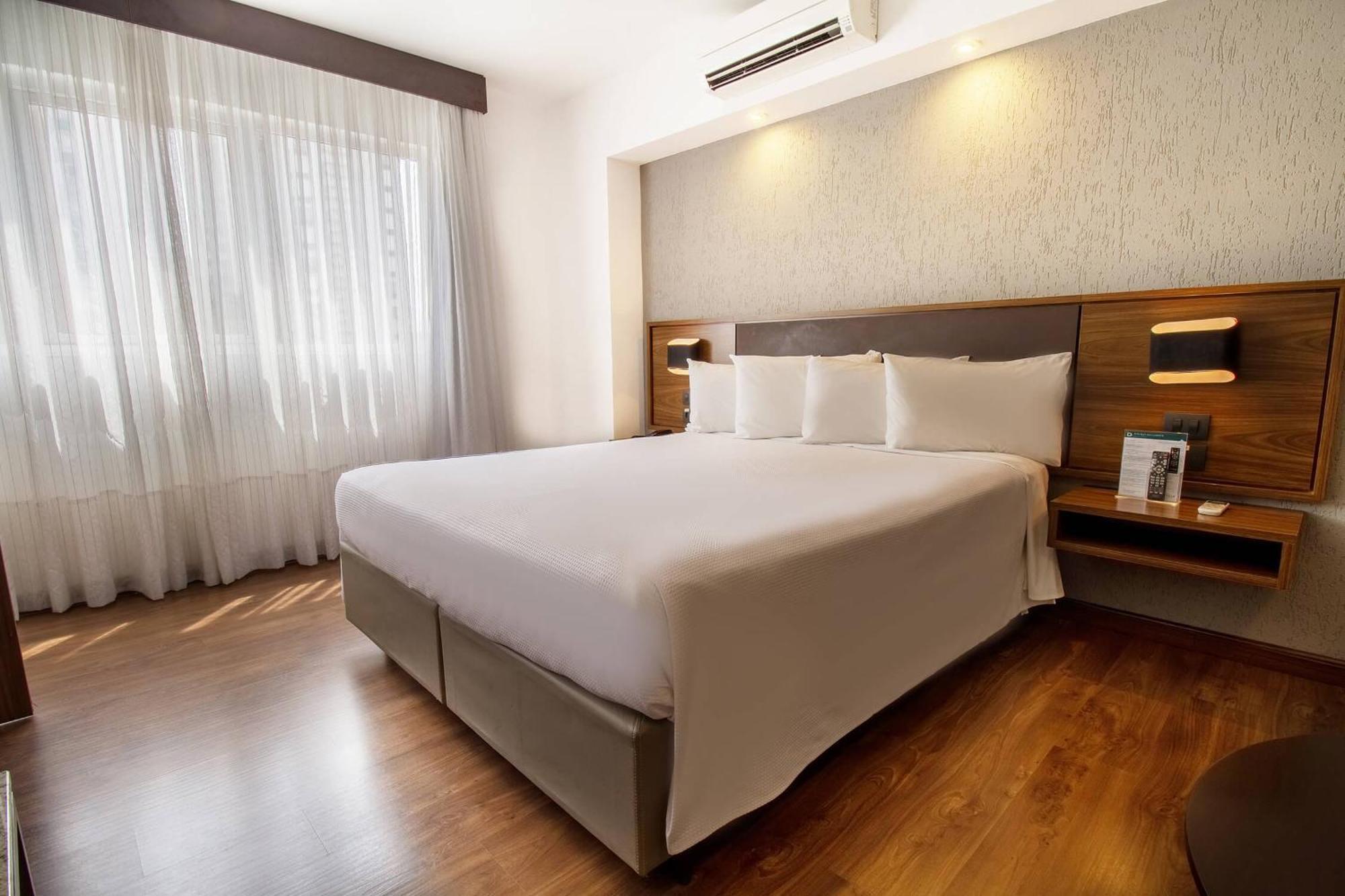 Hotel Deville كوريتيبا المظهر الخارجي الصورة
